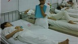 Gần 470 công nhân ở 4 công ty ngộ độc thực phẩm